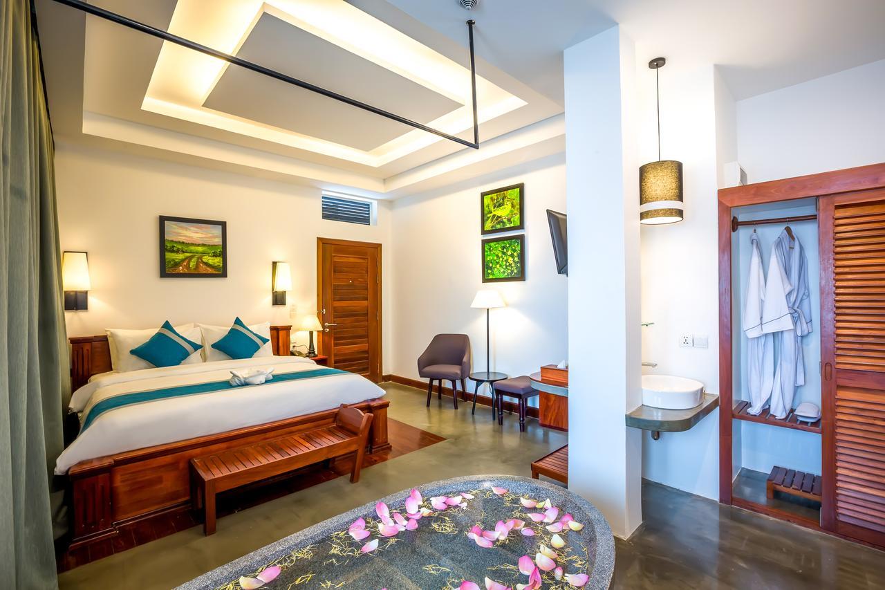 The Tito Suite Residence Siem Reap Bagian luar foto