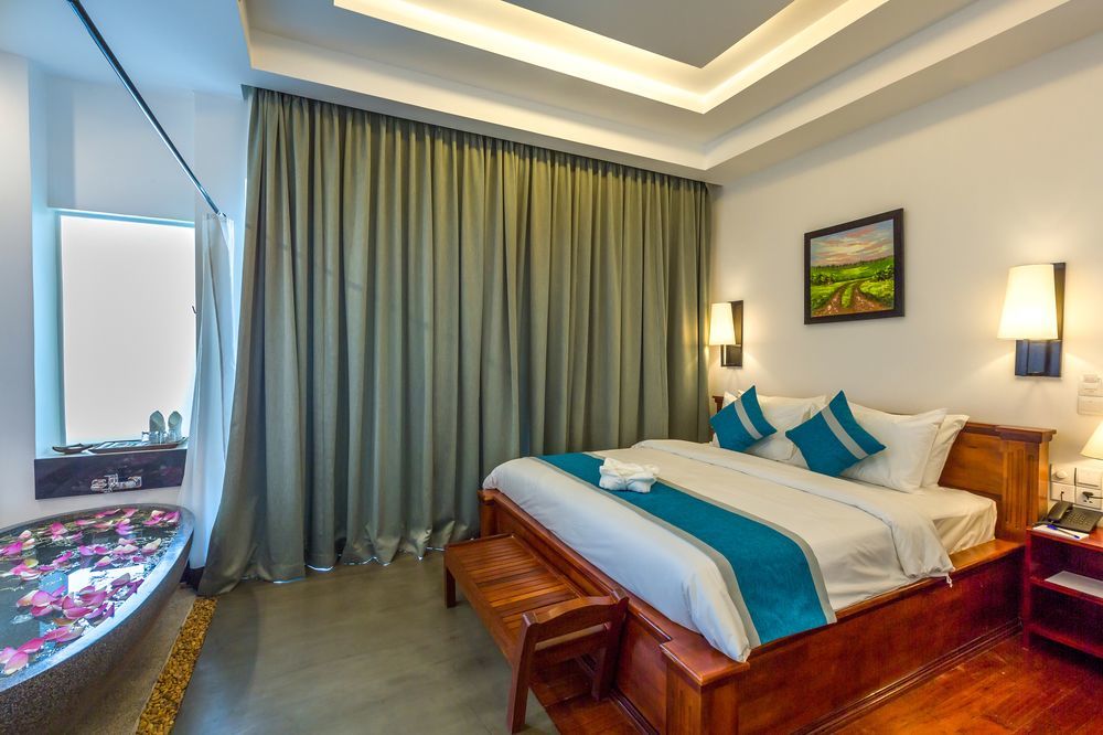The Tito Suite Residence Siem Reap Bagian luar foto