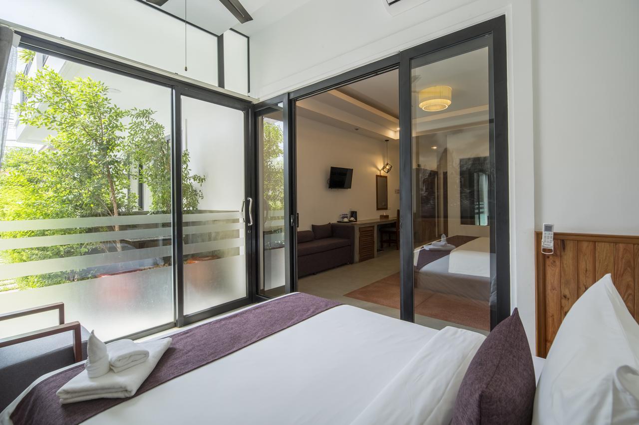 The Tito Suite Residence Siem Reap Bagian luar foto
