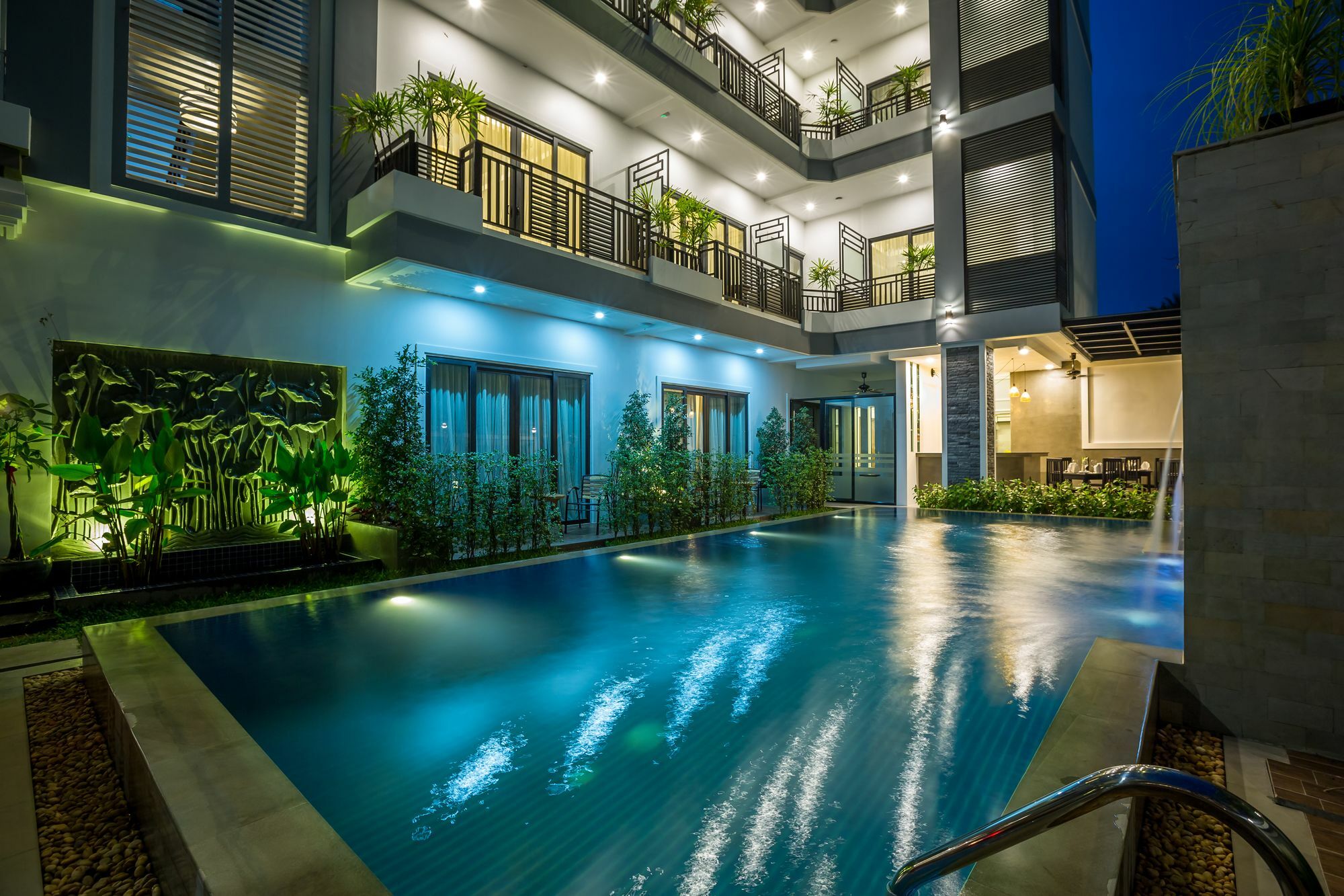 The Tito Suite Residence Siem Reap Bagian luar foto